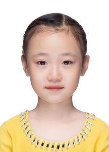 远诺24小时证件制作平台制作专业证件照电子版：这份攻略让你告别重复拍摄烦恼